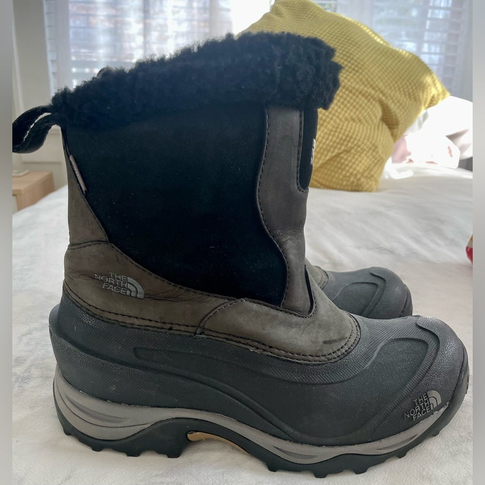 The North Face Waterproof Boots—Women’s Size 7.5